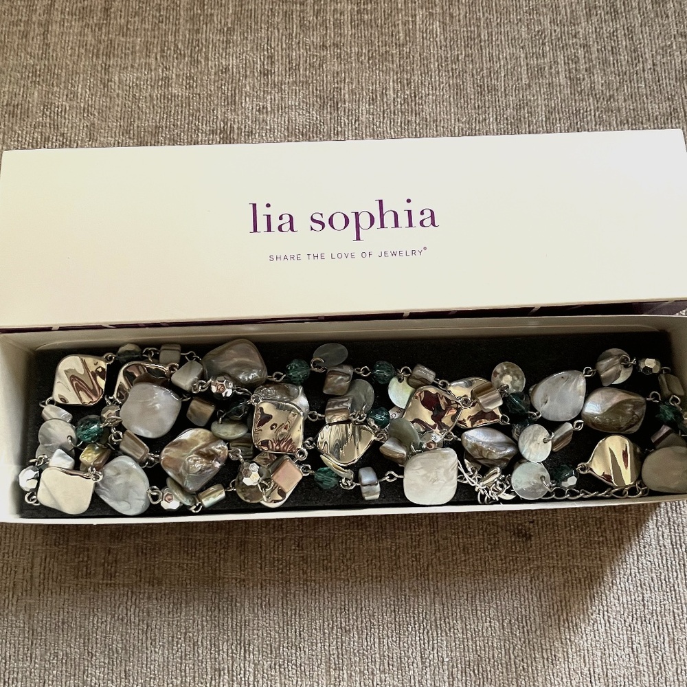 Lia Sophia OCEAN AIR necklace and matching bracelet 43-46 inches abalone/beads